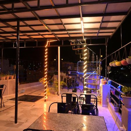Samrat Ashok Guest House Джодхпур Экстерьер фото